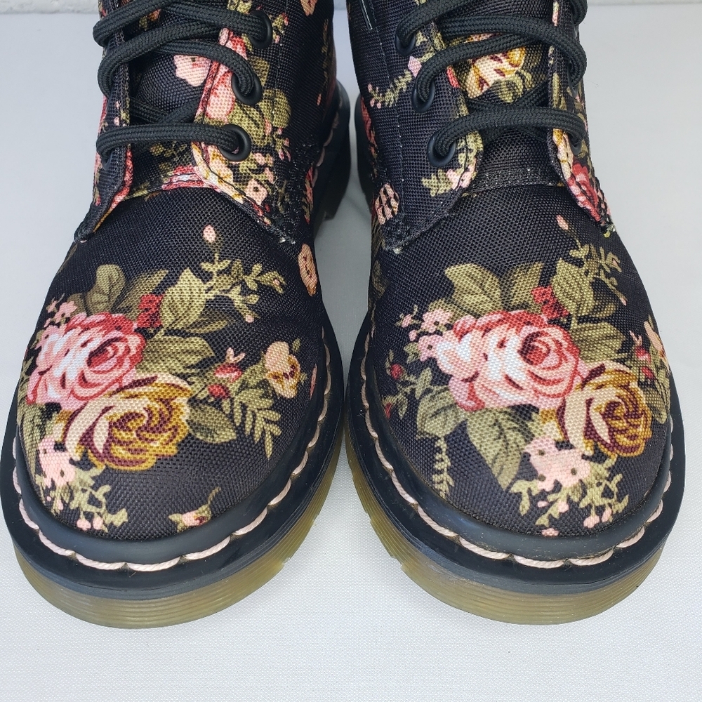 Dr. Martens Black Floral Combat Victorian Rare Boots - Picture 3 of 10